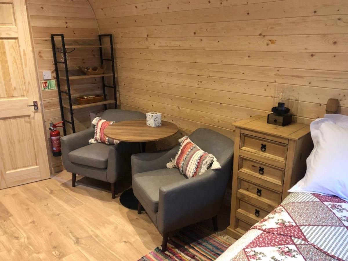 Oak Lodge Pods โลเวสทอฟต์ ภายนอก รูปภาพ